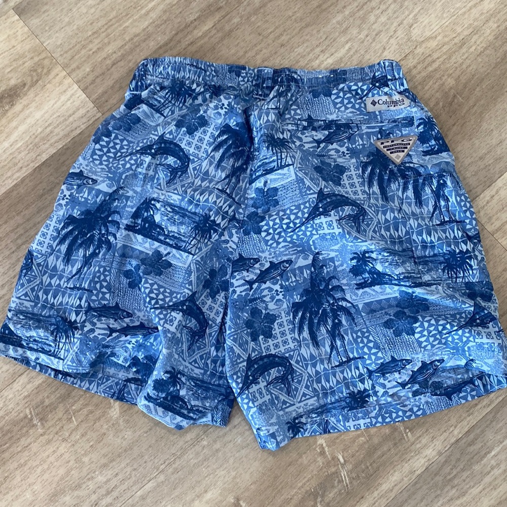 EUC Mens PFG swim suit